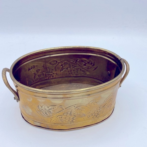 Vintage Hosley International Solid Brass Oval Decorative Bowl With Handles - Picture 2 of 6